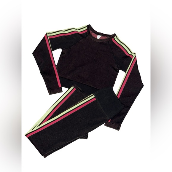 Fabletics Black,Pink and Green Women's Athletic Set Size S - Picture 2 of 5